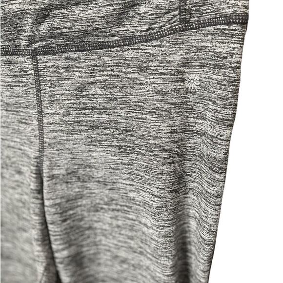 Tangerine Women's Medium Cropped Leggings Activewear Zip Ankle - Picture 3 of 5